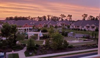 44589 YORK CREST Ter 300, Ashburn, VA 20147