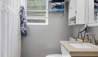 117 N 10th St, Beatrice, NE 68310