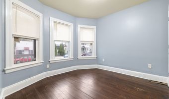 350 Bunnell St, Bridgeport, CT 06607