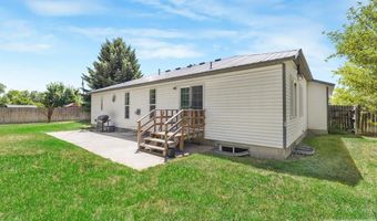 884 Pearl Dr, Blackfoot, ID 83221