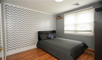 11 N Rose St, East Providence, RI 02914