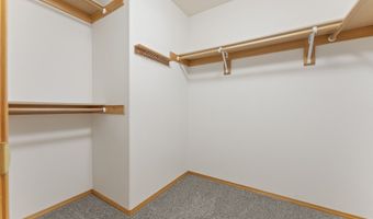 8453 SW 181ST Ave, Beaverton, OR 97007