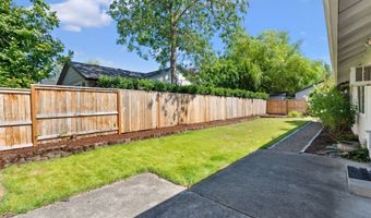 2530 SW LENORE Dr, Beaverton, OR 97003