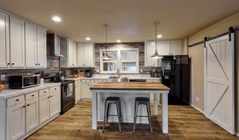 11633 WARBLER Ln, Aurora, OR 97002