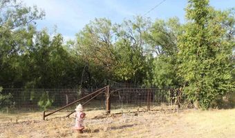 W CLINTON STREET, Archer City, TX 76351