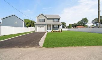 7 Betsey Williams Dr, Warwick, RI 02889