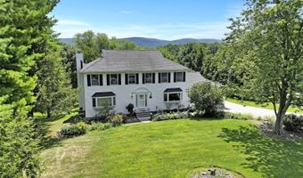 12 E Gate Dr, Alloway, NJ 07418