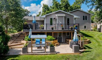 701 Garden Rd, Ames, IA 50010