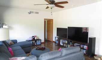 7830 Red Pine Trl, Alanson, MI 49706