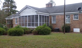 302 Baskin Ave, Bishopville, SC 29010