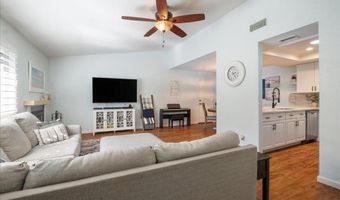 255 Oleander Dr, Oceanside, CA 92057