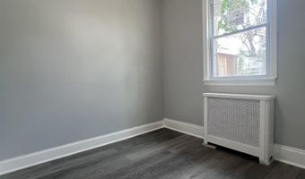 82 W 22ND St 1, Bayonne, NJ 07002