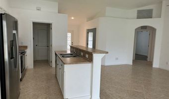 122 NW 15th Ter, Cape Coral, FL 33993