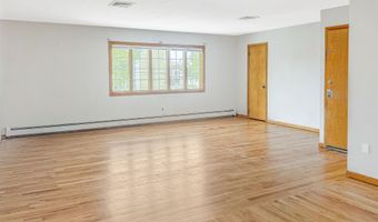 734 KENNEDY Blvd, Bayonne, NJ 07002