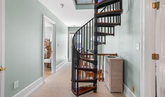 379 Bayshore Dr, Barnegat, NJ 08005