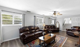 1201 Elm Cir, Albertville, AL 35950