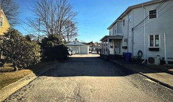80 Phenix Ave, Cranston, RI 02920