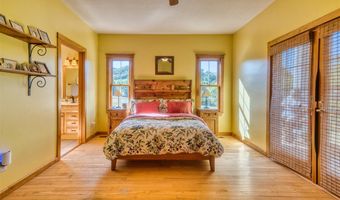 216 Old Wolf Hill Rd, Bethpage, TN 37022