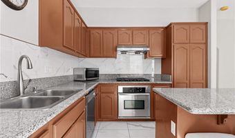 2626 W Ball Rd J2, Anaheim, CA 92804