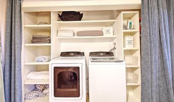 377 Rumstick Rd, Barrington, RI 02806