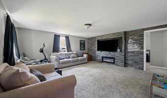 45 N 8th Ave, Belle Fourche, SD 57717