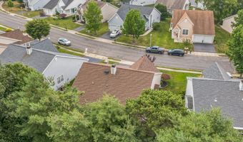 19 Fountain View Dr, Barnegat, NJ 08005