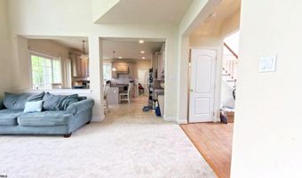 203 Cynwyd Dr, Absecon, NJ 08201