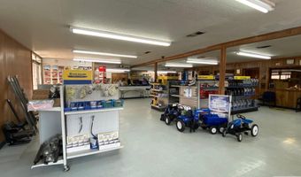 412 425 E Front St, De Kalb, TX 75559
