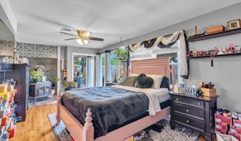 853 Spray Ave, Beachwood, NJ 08722