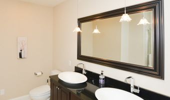 123 El Toro Dr, Bristol, CT 06010