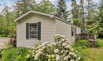 49 Leavitt Rd, Belmont, NH 03220