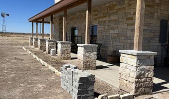 900 N Lake Rd, Carlsbad, NM 88220