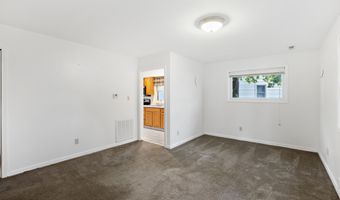 56 Miracle Ln, Albany, NY 12211