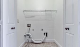 3533 PEACOCK Rd, Alpharetta, GA 30004