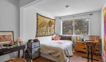 376 Crowson Rd, Ashland, OR 97520