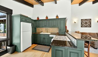 1440 E Nevada St, Ashland, OR 97520