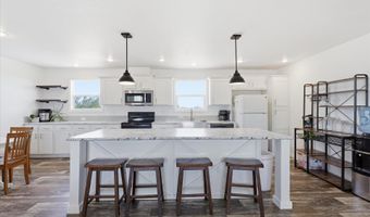 833 W Tepee St, Apache Junction, AZ 85120