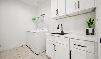 15981 S STEVENS Pl, Arizona City, AZ 85123