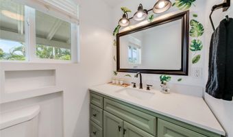 625 Maluniu Ave, Kailua, HI 96734