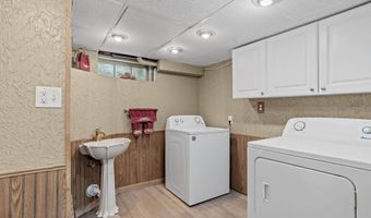 1124 W HAWES Ave, Appleton, WI 54914