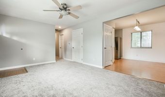 14 Angela Ct, Beech Grove, IN 46107