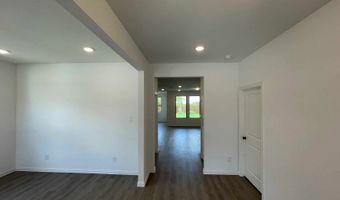 725 Waterhouse Lake Dr, Anna, TX 75409