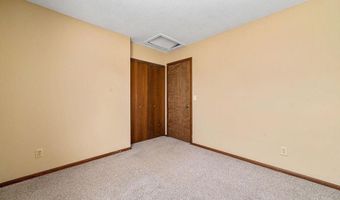 15769 Hayes Trl, Apple Valley, MN 55124