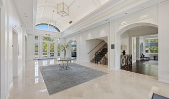 8121 RIVER Rd 423, Bethesda, MD 20817