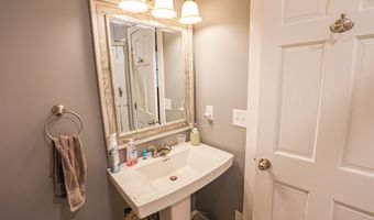 250 S 5th St, Barlow, KY 42024
