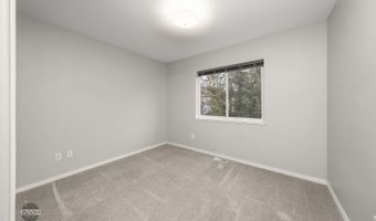 2913 Red Currant Cir, Anchorage, AK 99507