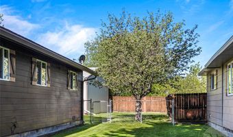114 N Montana Ave, Absarokee, MT 59001
