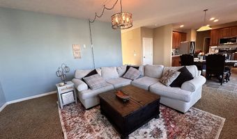 6456 Elm Hurst Dr, Papillion, NE 68157