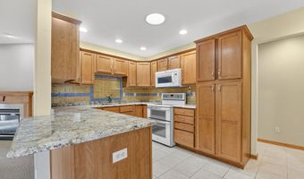 4733 WESTBROOK Ct, Appleton, WI 54913