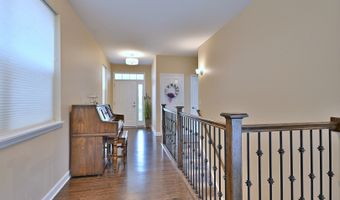 222 N Sunset Ln, Addison, IL 60101